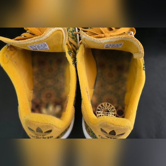 Adidas Yara Campus Floral Yellow Green Sneakers Mens 7.5 Womens 9.5 Rare - Picture 6 of 8